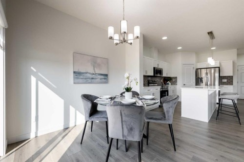 48 Heritage Manor, Cochrane, AB - Indoor Photo Showing Dining Room