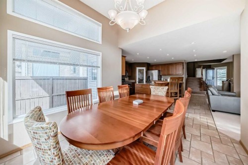 3767 Springbank Drive Sw, Calgary, AB - Indoor Photo Showing Dining Room
