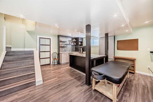 3767 Springbank Drive Sw, Calgary, AB - Indoor