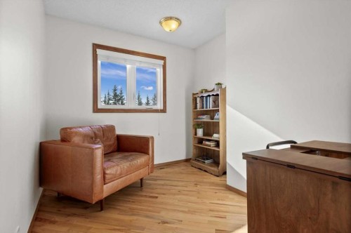 31 River Rock Manor Se, Calgary, AB - Indoor