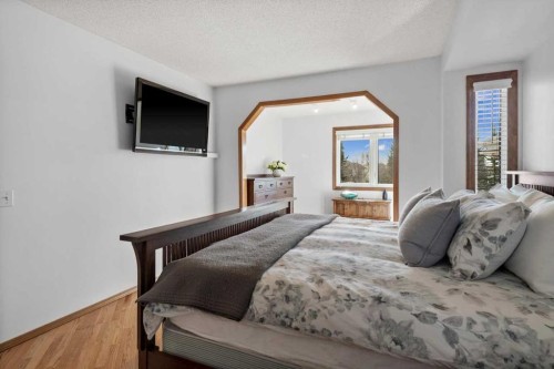 31 River Rock Manor Se, Calgary, AB - Indoor Photo Showing Bedroom