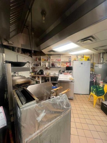 100 Anywhere, Calgary, AB 