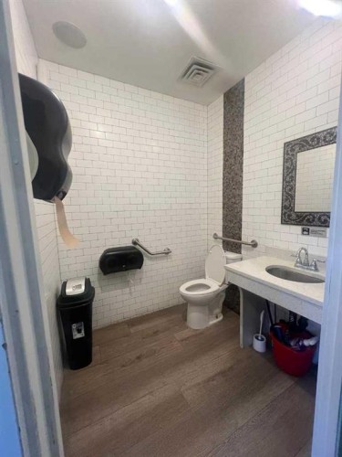 100 Anywhere, Calgary, AB 