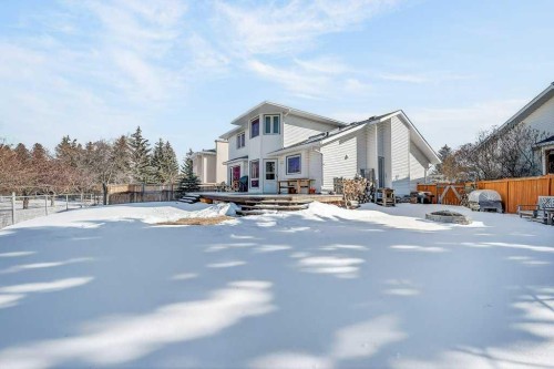 108 Hawkstone Close Nw, Calgary, AB - Outdoor