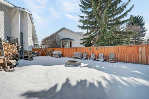 108 Hawkstone Close Nw, Calgary, AB - Outdoor