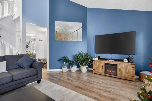 77 Summerfield Road SE Airdrie, AB T4B 1X8