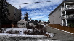 7728 Bowness Road NW Calgary, AB T3B 0H1