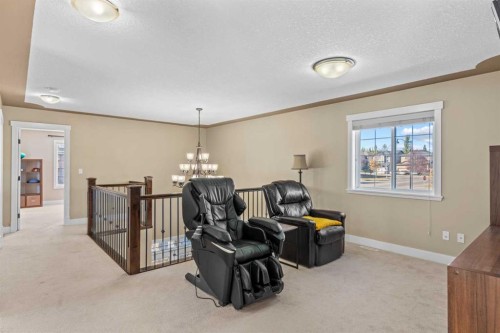 1269 Sherwood Boulevard Nw, Calgary, AB - Indoor Photo Showing Other Room