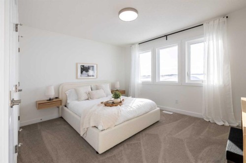970 Edgefield Avenue, Strathmore, AB - Indoor Photo Showing Bedroom