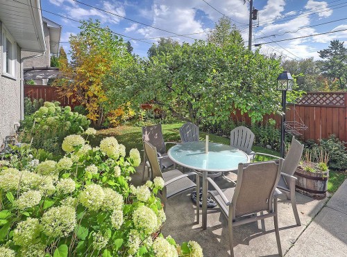 9432 Almond Crescent Se, Calgary, AB - Outdoor