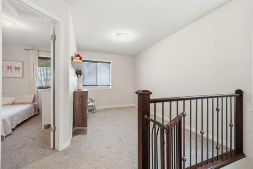 189 Elgin Meadows Park Se, Calgary, AB - Indoor Photo Showing Other Room