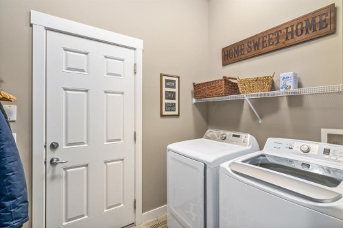 109 Ranch Rise, Strathmore, AB - Indoor Photo Showing Laundry Room