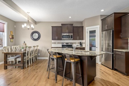 109 Ranch Rise, Strathmore, AB - Indoor Photo Showing Kitchen With Stainless Steel Kitchen With Upgraded Kitchen