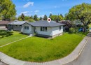 1204 18 Street Ne, Calgary, AB  - Outdoor 