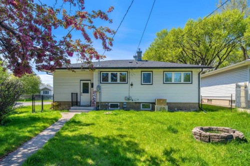 1204 18 Street Ne, Calgary, AB - Outdoor