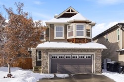 72 Auburn Glen Manor SE Calgary, AB T3M 0L1