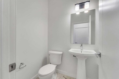 103 Cornerstone Path Ne, Calgary, AB - Indoor Photo Showing Bathroom