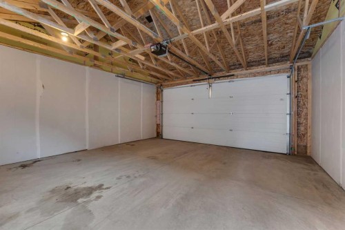 103 Cornerstone Path Ne, Calgary, AB - Indoor Photo Showing Garage