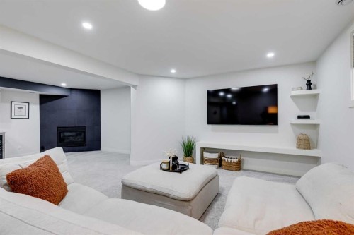 9810 Hidden Valley Drive Nw, Calgary, AB - Indoor With Fireplace