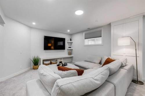 9810 Hidden Valley Drive Nw, Calgary, AB - Indoor Photo Showing Living Room