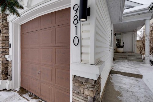 9810 Hidden Valley Drive Nw, Calgary, AB - Outdoor With Exterior