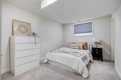 9810 Hidden Valley Drive Nw, Calgary, AB - Indoor Photo Showing Bedroom