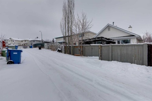 9810 Hidden Valley Drive Nw, Calgary, AB - Outdoor