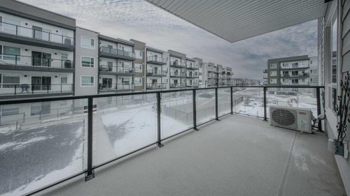 2209-33 Carringham Gate Nw, Calgary, AB - Outdoor With Exterior