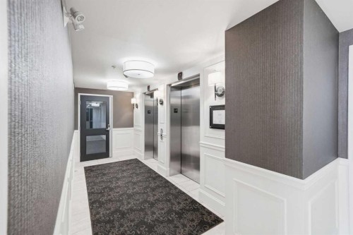 101-121 Quarry Way Se, Calgary, AB - Indoor Photo Showing Other Room