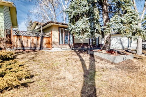 927 Midridge Drive Se, Calgary, AB - Outdoor
