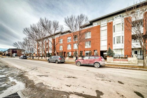 204-830 Centre Avenue Ne, Calgary, AB - Outdoor