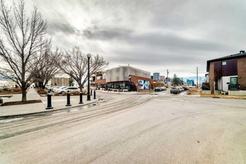 204-830 Centre Avenue Ne, Calgary, AB - Outdoor