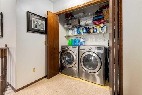 76 Sunmount Road Se, Calgary, AB - Indoor Photo Showing Laundry Room