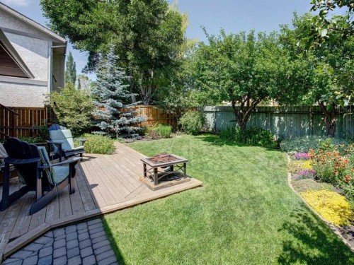 76 Sunmount Road Se, Calgary, AB - Outdoor