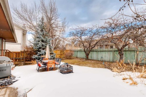 76 Sunmount Road Se, Calgary, AB - Outdoor