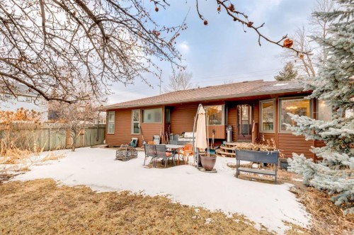 76 Sunmount Road Se, Calgary, AB - Outdoor