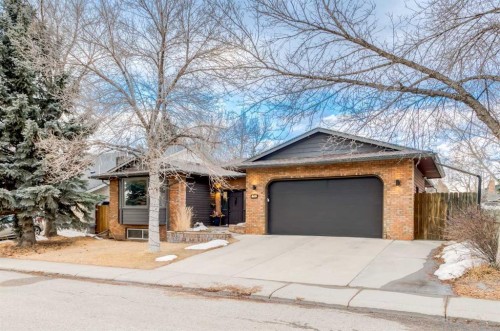 76 Sunmount Road Se, Calgary, AB - Outdoor