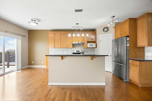 65 Panora Way Nw, Calgary, AB - Indoor Photo Showing Kitchen