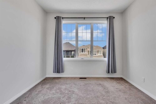 44 Cityside Rise Ne, Calgary, AB - Indoor Photo Showing Other Room