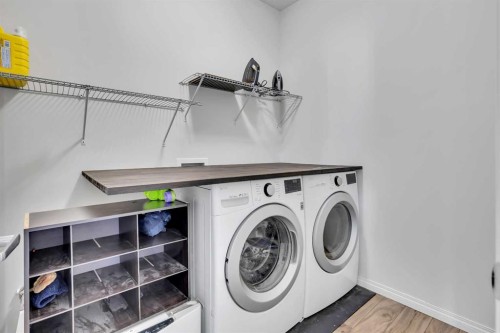 44 Cityside Rise Ne, Calgary, AB - Indoor Photo Showing Laundry Room