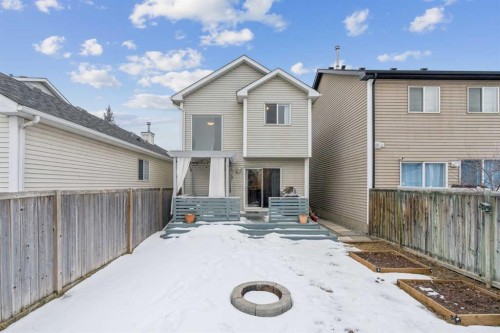 46 Prestwick Rise Se, Calgary, AB - Outdoor