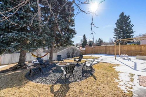 824 Canna Crescent Sw, Calgary, AB 