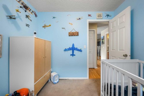 83 Deerbow Place Se, Calgary, AB - Indoor