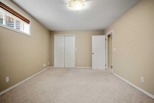 83 Deerbow Place Se, Calgary, AB - Indoor Photo Showing Other Room