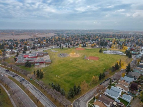 83 Deerbow Place Se, Calgary, AB - Outdoor With View