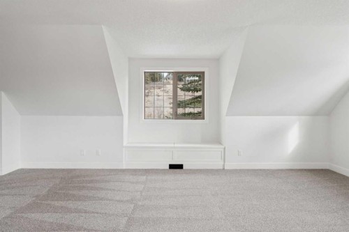 1 Discovery Ridge Link Sw, Calgary, AB - Indoor Photo Showing Other Room