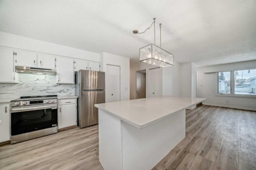 23 Marbank Way Ne, Calgary, AB - Indoor Photo Showing Kitchen