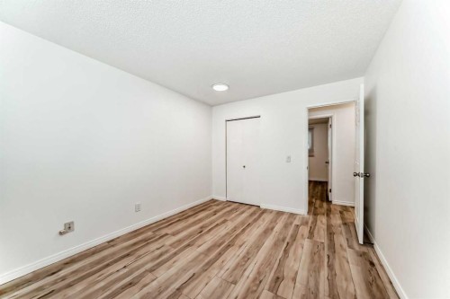 23 Marbank Way Ne, Calgary, AB - Indoor Photo Showing Other Room