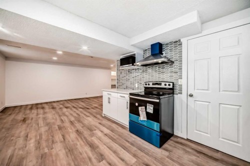 23 Marbank Way Ne, Calgary, AB - Indoor Photo Showing Kitchen