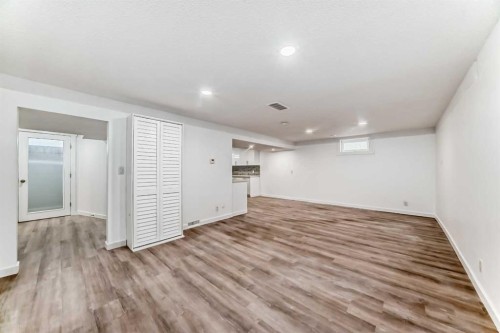 23 Marbank Way Ne, Calgary, AB - Indoor Photo Showing Other Room